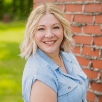 Avatar of Lindsey Anderson