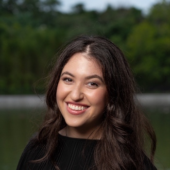 Avatar of Leora Ellison