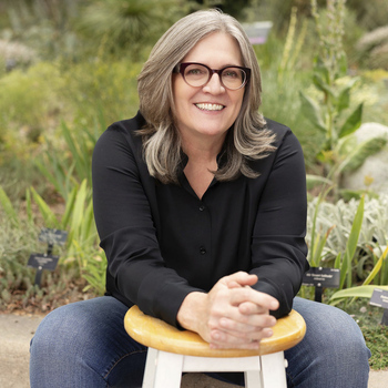 Avatar of Mary Beth Faccioli
