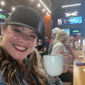 Avatar of Lacey Crouch