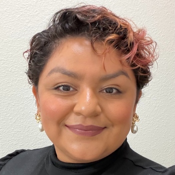 Avatar of Elizabeth Basulto