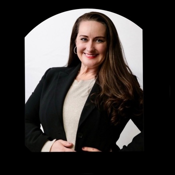 Avatar of Rachelle Pettit McKoy