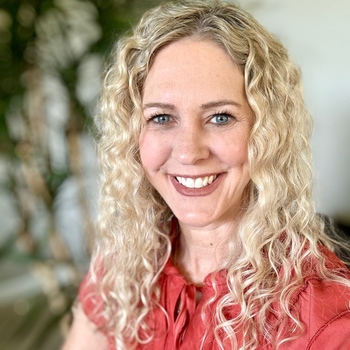 Avatar of Dayna Schroeder
