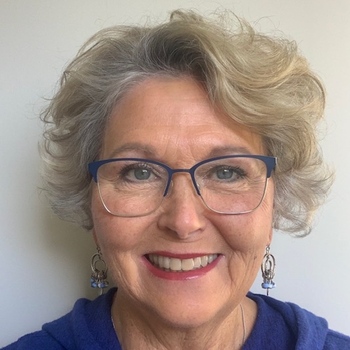 Avatar of Cindy Cole