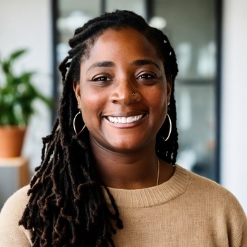 Avatar of Alicia Lawson