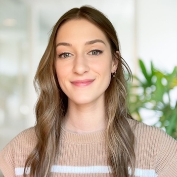 Avatar of Amanda Rozell