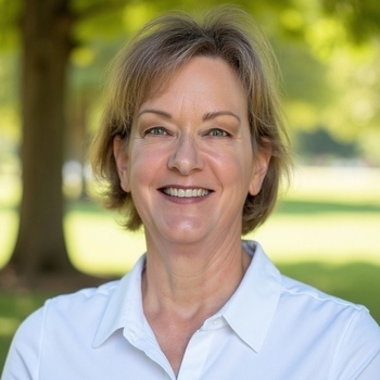 Avatar of Kelli Pfau