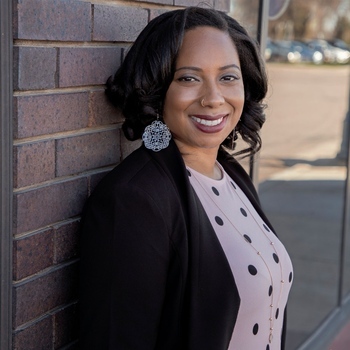 Avatar of Dr. Amirah Nelson