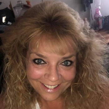 Avatar of Lisa Whitten