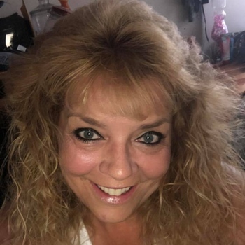 Avatar of Lisa Whitten