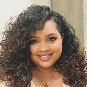 Avatar of Angela Mohamed