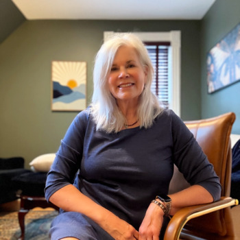 Avatar of Deborah Koons-Beauchamp