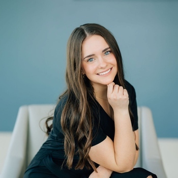 Avatar of Ashley Housley