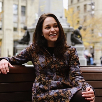 Avatar of KATHERINE LINDSAY