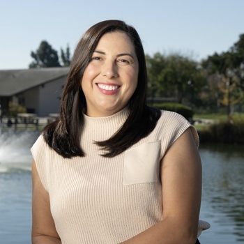 Avatar of Cynthia Valenzuela