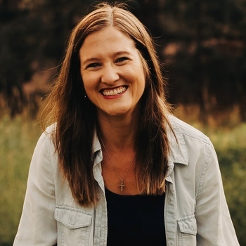 Avatar of Sara Auringer