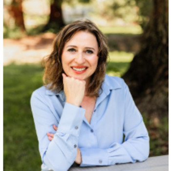 Avatar of Elena Diaz