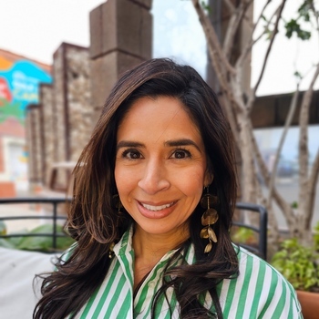 Avatar of Franscina Monique Vela