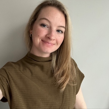 Avatar of Emily Schlosberg