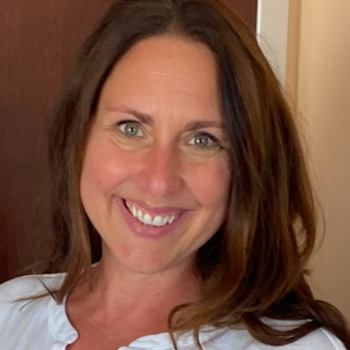 Avatar of Elizabeth Van Leur, LMFT, CCPS-c