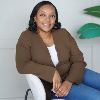 Avatar of Dominique Ware