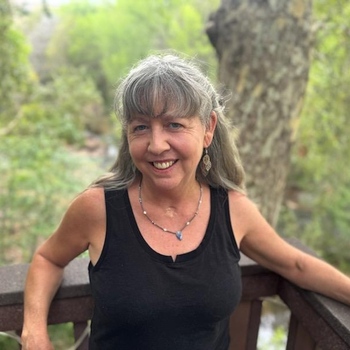 Avatar of Virginia Hout