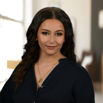 Avatar of Eleena Hairabedian