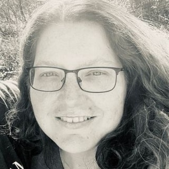 Avatar of Julie Titus