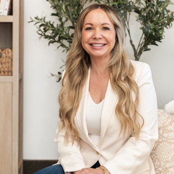 Avatar of Leisa Rhead, LMSW & Advanced Accelerated Resolution Therapy Certified
