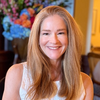 Avatar of Tara Roussel