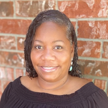 Avatar of Denise Ellis