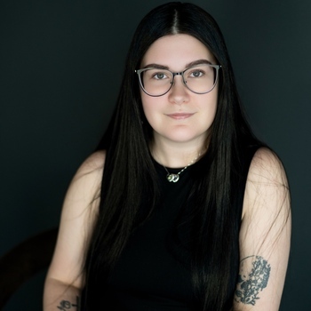 Avatar of Zoe Leighter
