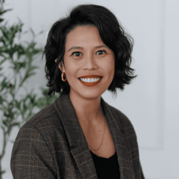 Avatar of Janeve Helmbold