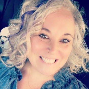 Avatar of Caren Wharton