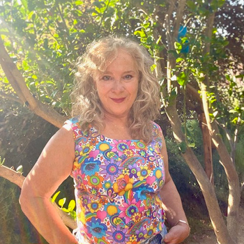 Avatar of Shira Tarrant