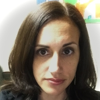 Avatar of Elena Nazario