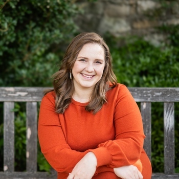 Avatar of Lauren Broschak