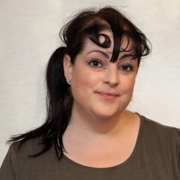 Avatar of Sarah Henderson