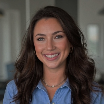 Avatar of Veronica Leigh Angell