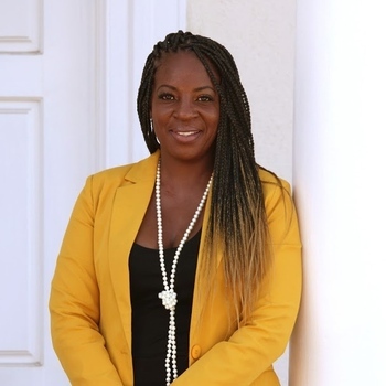 Avatar of Paulette Miller