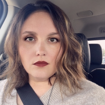 Avatar of Kelly Lindenbaum