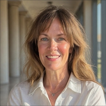 Avatar of Andrea Davoll