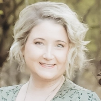 Avatar of Bria Luu, Therapist