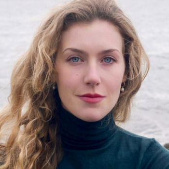 Avatar of Elisabeth Lowe