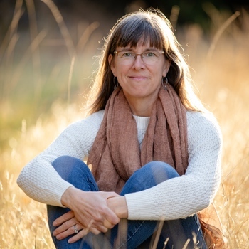 Avatar of Lynne Frost Baron