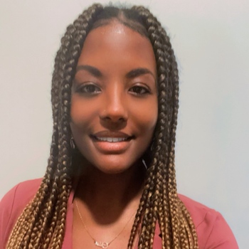 Avatar of Chloe Russell