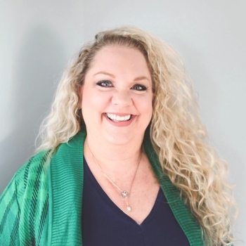 Avatar of Dr. Christine Salvatore