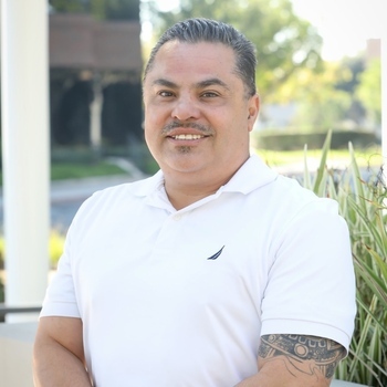 Avatar of Dr. Ignacio Alegre