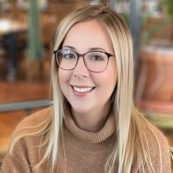 Avatar of Holly Montgomery