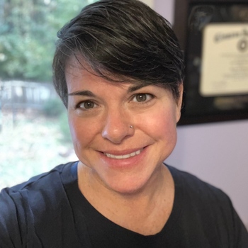 Avatar of Tara Molnar